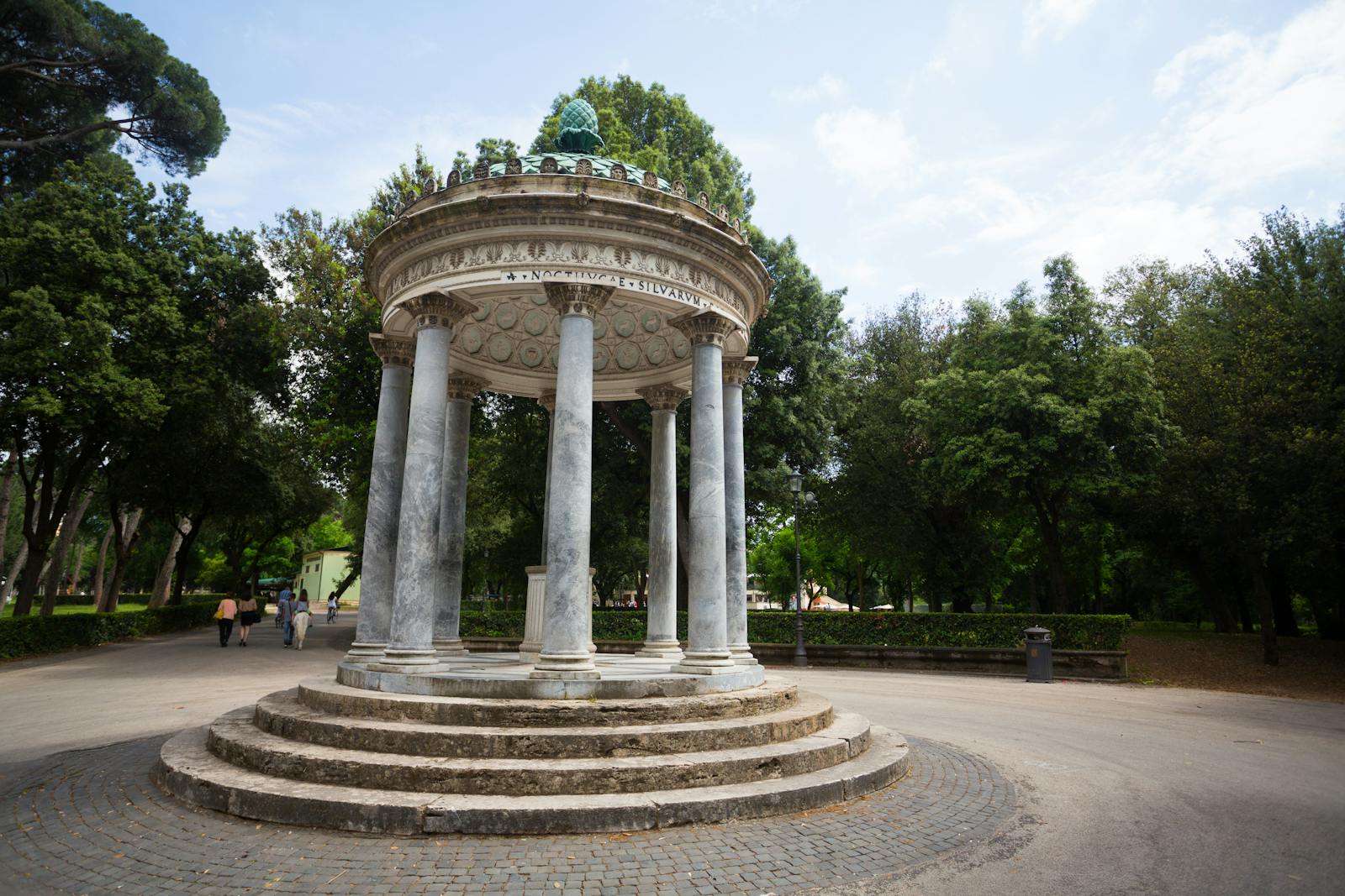 Tempel van de liefde in de Borghese-galerij